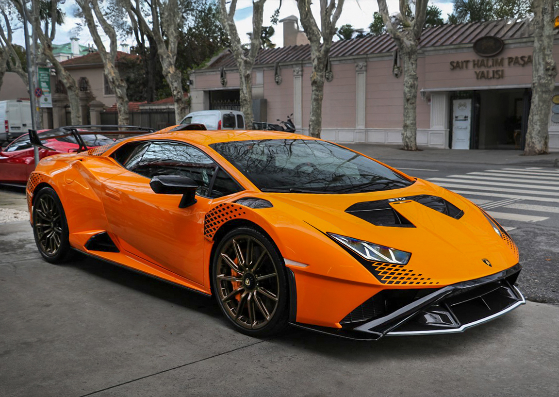 LAMBORGHINI HURACAN STO 60TH ANNIVERSARY
