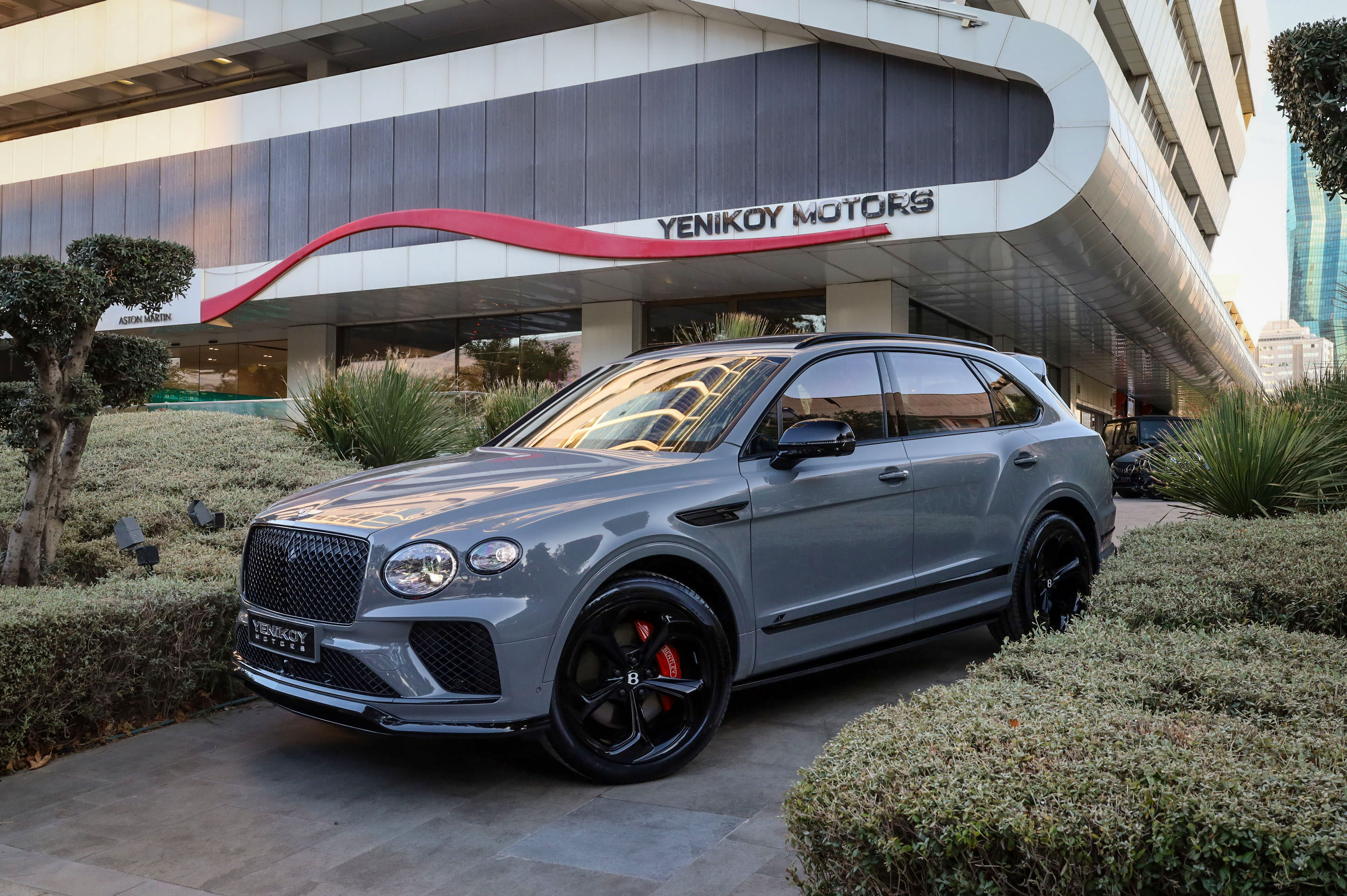 BENTLEY BENTAYGA S 4.0 V8